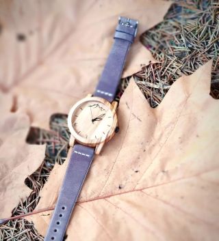 #woodenwatch #handcrafted #rucnivyroba #drevenehodinky #protiproudu #adversoflumine #robswooddesign #nature...